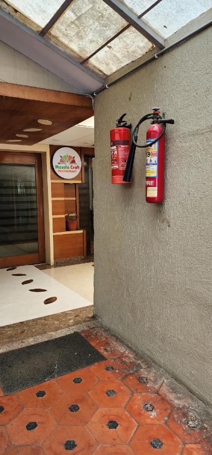 Hotel Collection O 17189 Kanak Ashram Road 3*