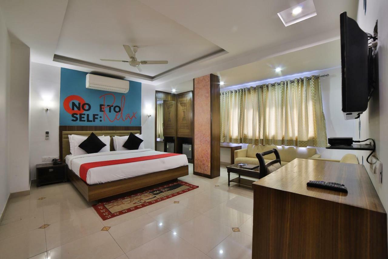 Collection O 17189 Kanak Ashram Road Ahmedabad